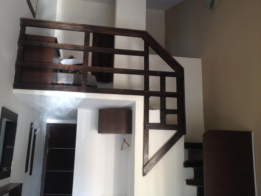 Family Hotel Belvedere Dulgopol Екстер'єр фото